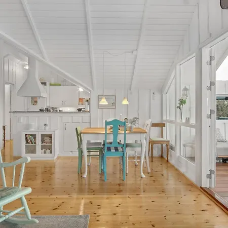 Feriehus Cozy In With Kitchen